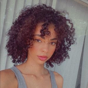 Meet your Posher, Keyaira